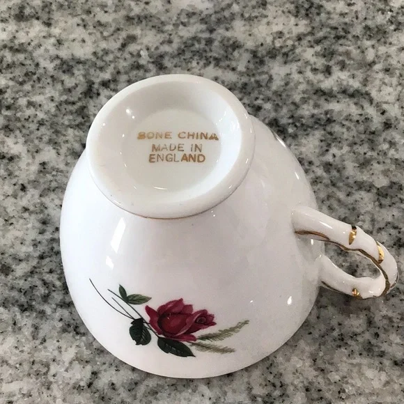 Vintage England Bone China Floral Cup! - Picture 4 of 4